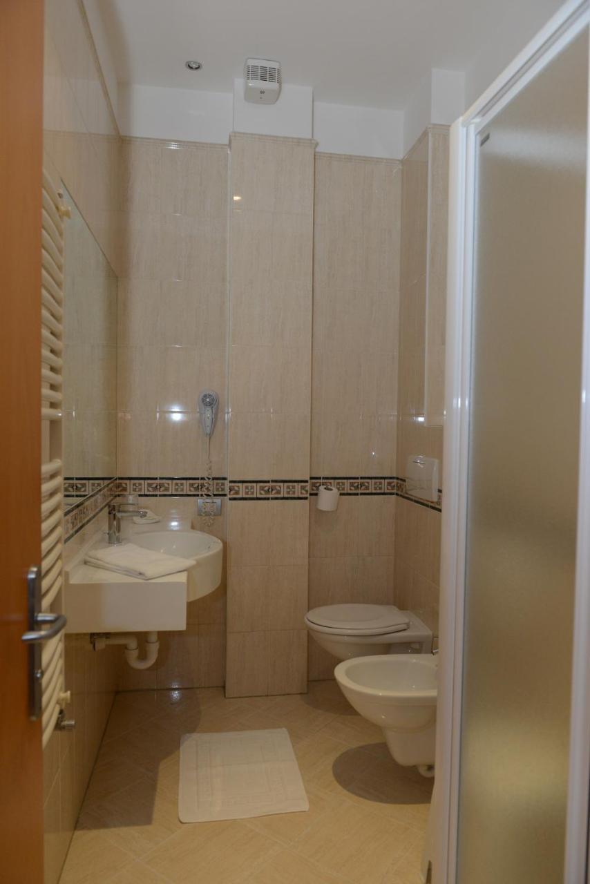 Al Brenta Hotel Levico Terme Ngoại thất bức ảnh